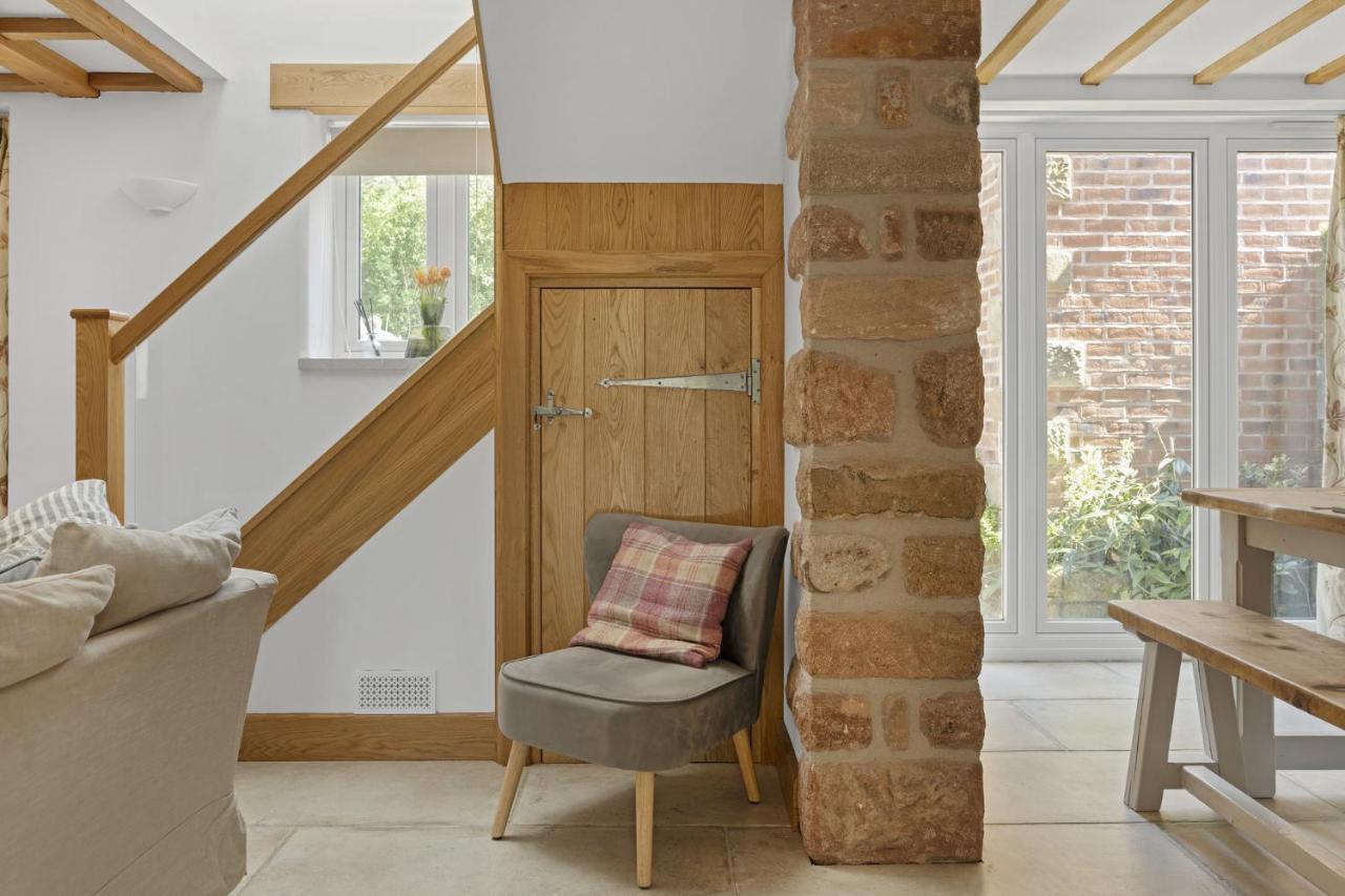 Luxurious Barn Conversion Oakamoor Exteriör bild